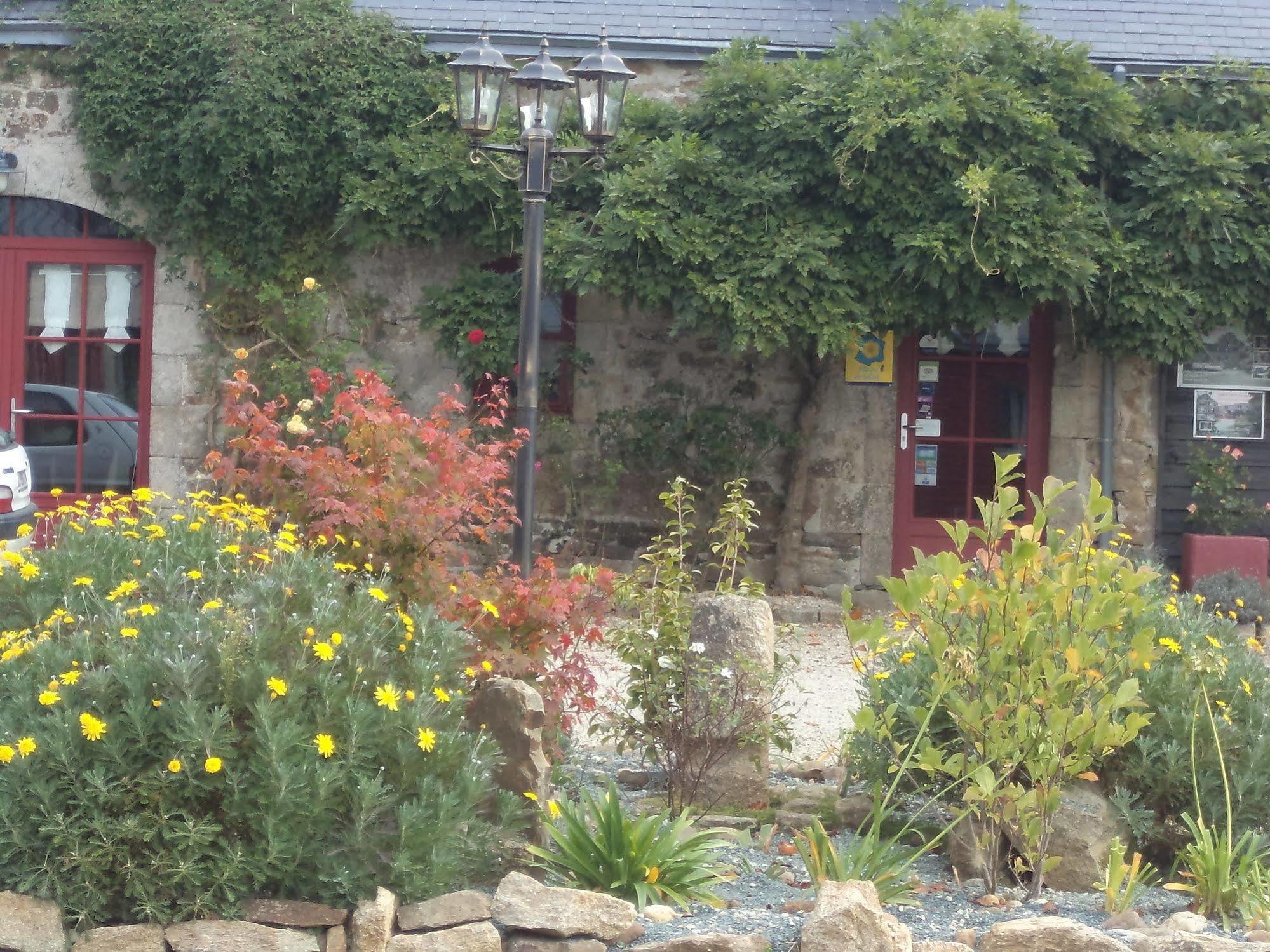 La Ferme De Kerraoul Bed & Breakfast 3*